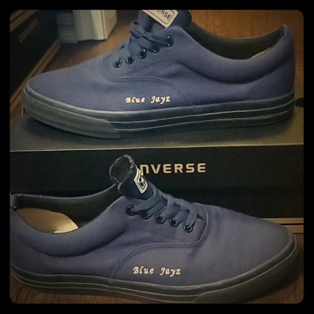 Custom Converse (Blue Jayz)